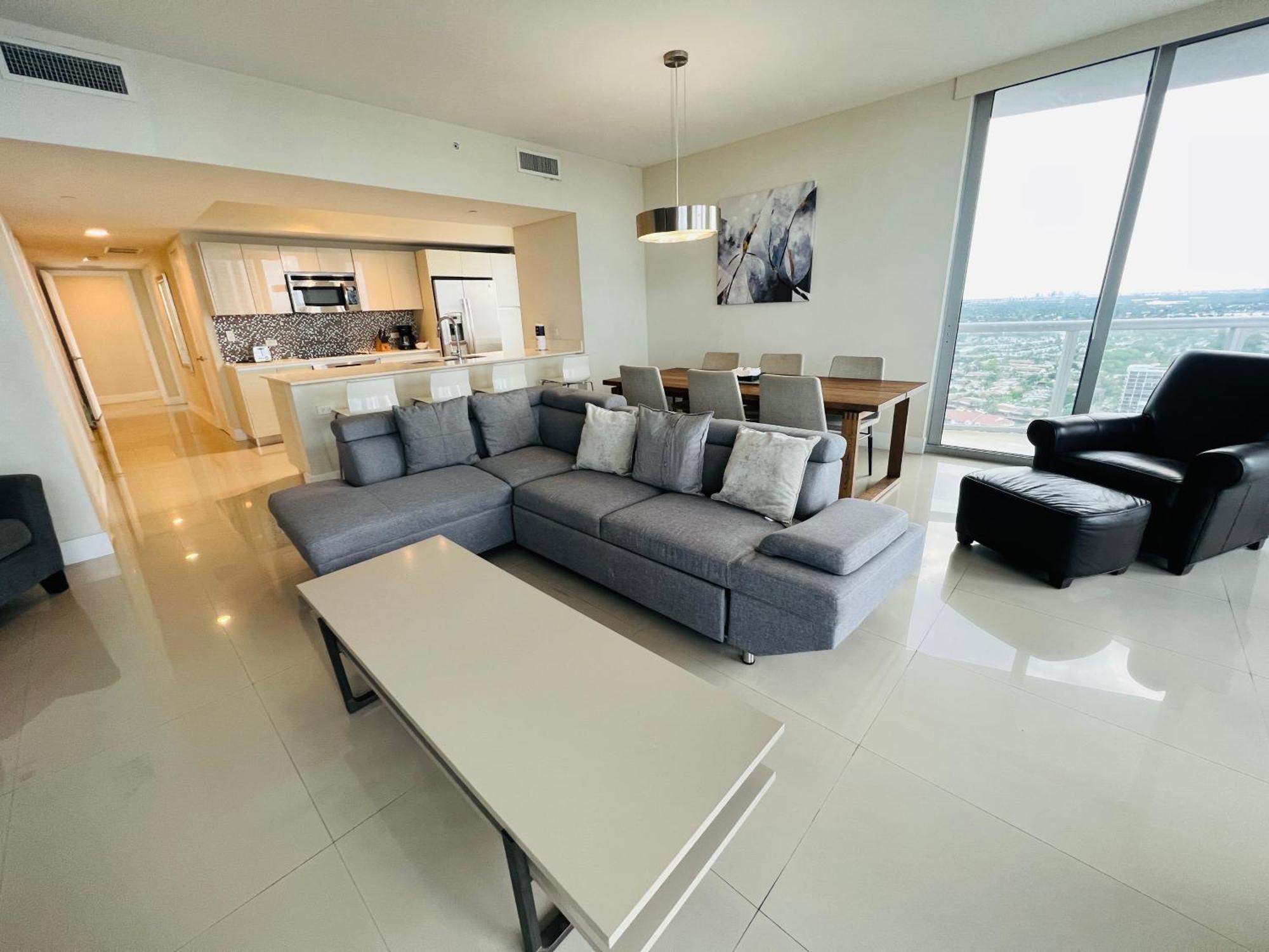 Mvr Apartments At Beachwalk Resort Hallandale Beach Dış mekan fotoğraf