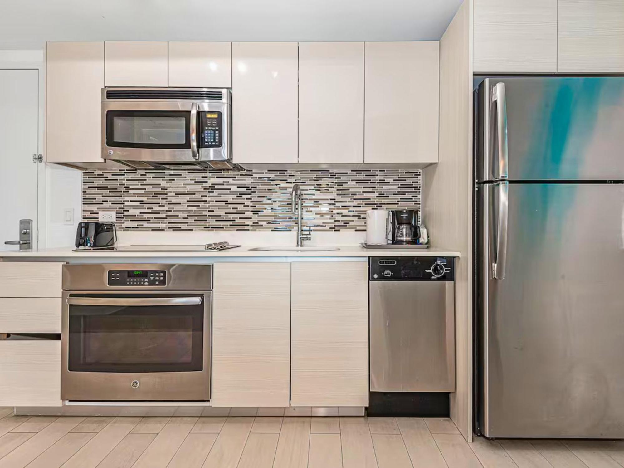 Mvr Apartments At Beachwalk Resort Hallandale Beach Dış mekan fotoğraf